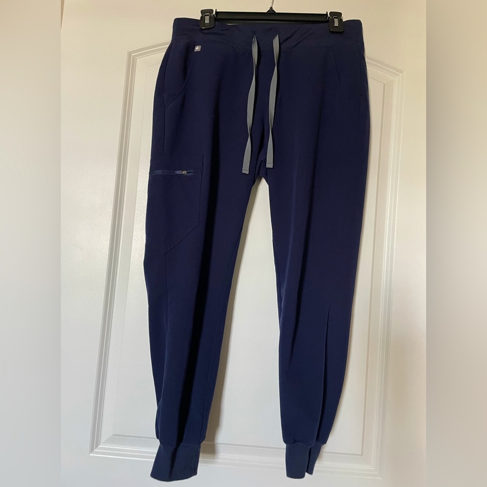 FIGS Navy Zamora Petite Jogger Scrub Pant